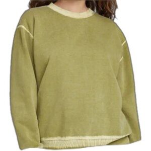 Wild Fable oversized sweatshirt in green size XS